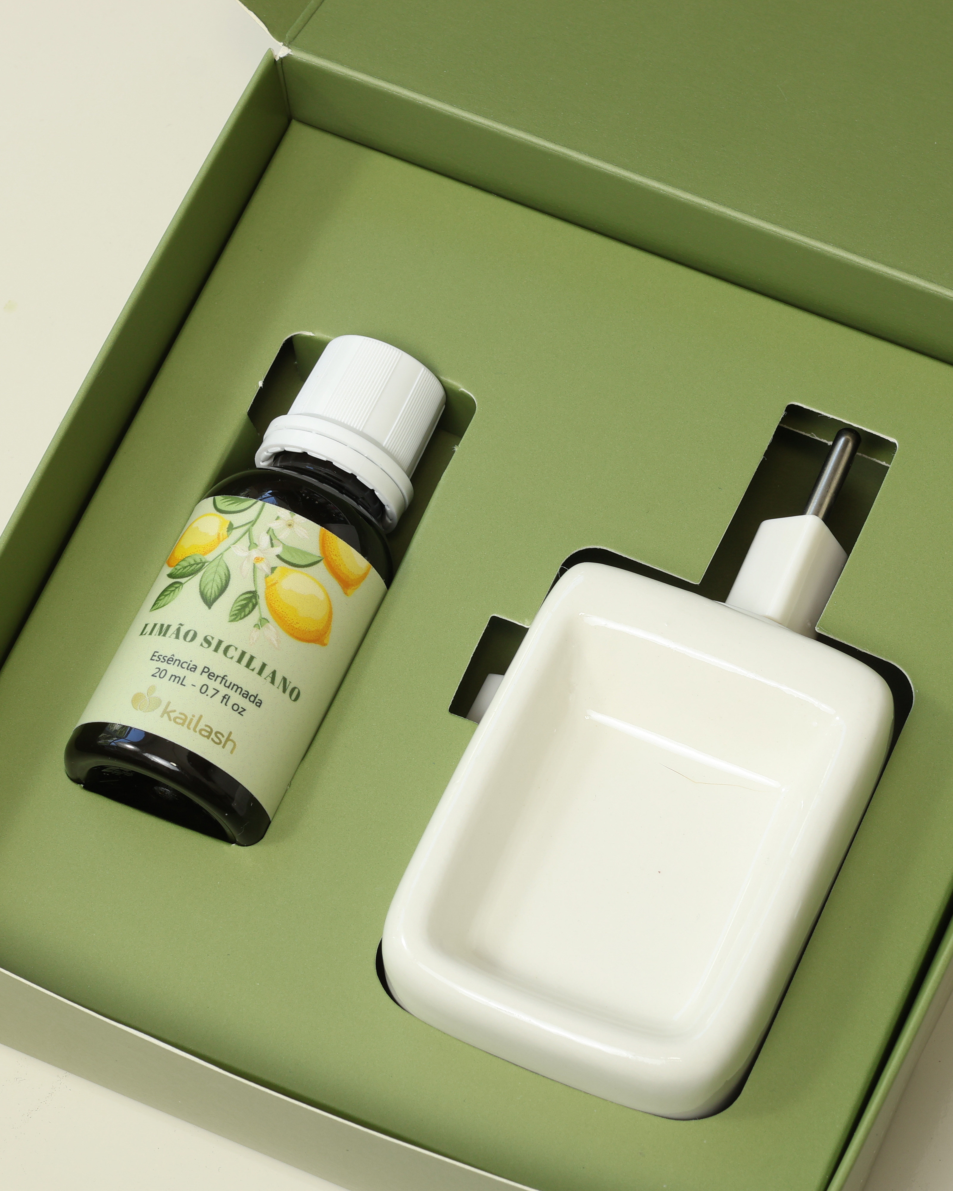 KIT PRESENTE - AROMATIZADOR ELETRICO E ES...