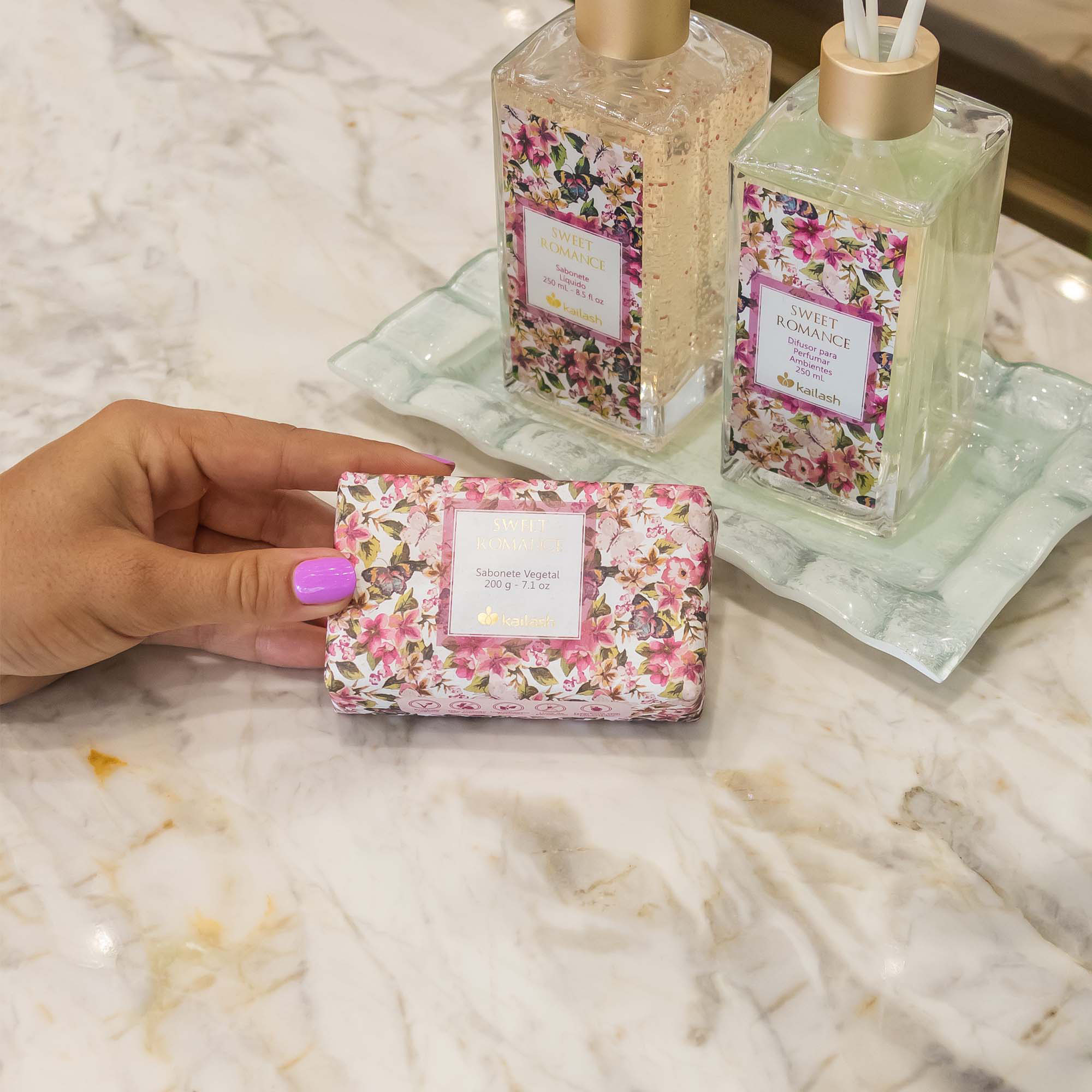 SABONETE EM BARRA VEGETAL - SWEET ROMANCE... SABONETE EM BARRA VEGETAL - SWEET ROMANCE...